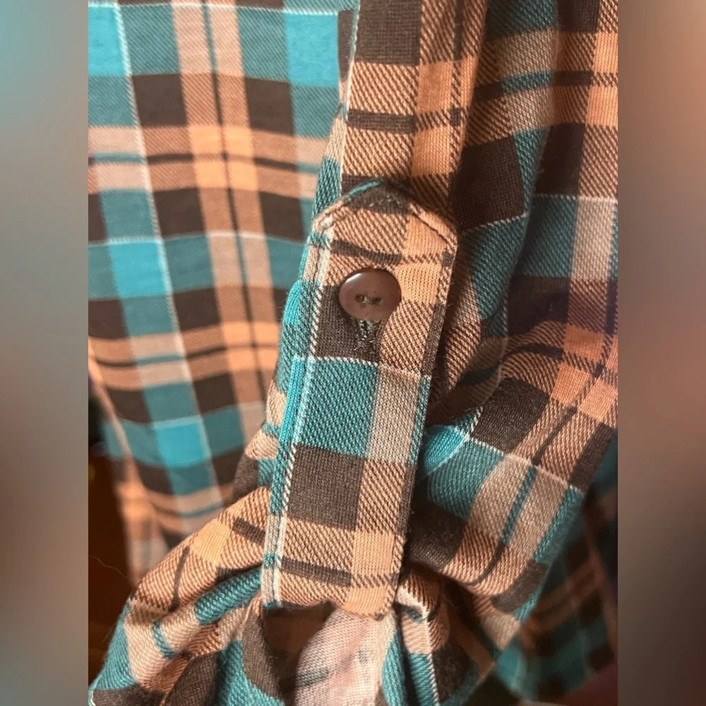 Always Indigo L.A. NWT women’s top blouse Size M Orange and turquoise checkered - Picture 5 of 12